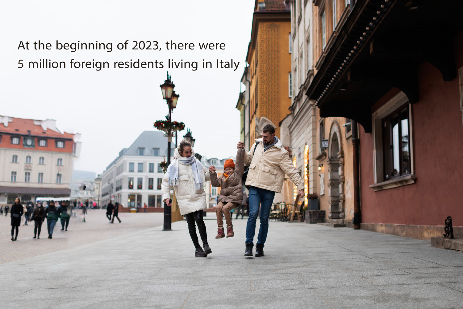 At the beginning of 2023, there were 5 million foreign residents living in Italy.